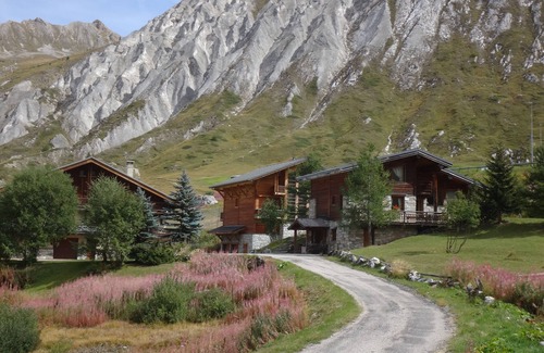 Val Claret Apartment | Tignes 2100 - Slopes view - Ski in/ski out apartment - Housekeeping included