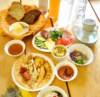 Hellamaa House | Tihuse Horsefarm B&B