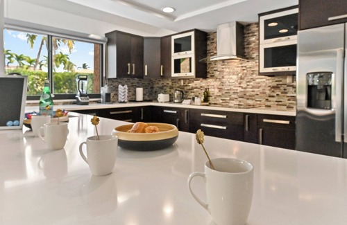 Boca Pointe House | Tiki Escape: Heated Pool & Luxe King Suite