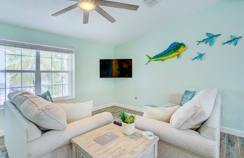 Sexton Cove Estates House | Tiki Time- Canal home with Boat Lift, Key Largo