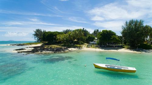 Bain Boeuf House | Tilakaz, a charming beachfront house