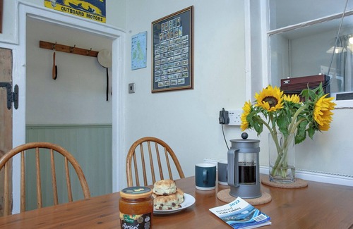 Appledore Cottage | Tillerman Cottage (Appledore) Devon