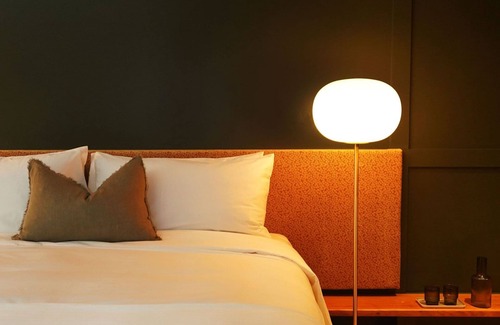 Fredericksburg Hotel | Tillie Suite, The Albert | Poolside & Dining Near Main Street & Attractions - us
