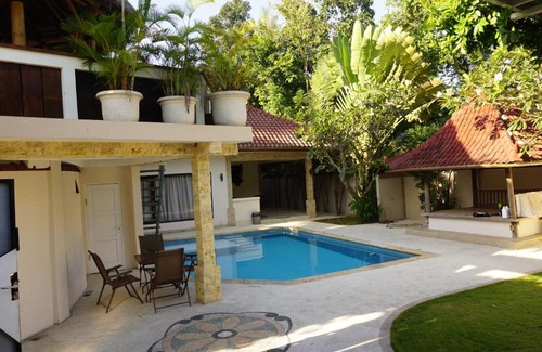 Aikmel House | Timbe Bakong Villas