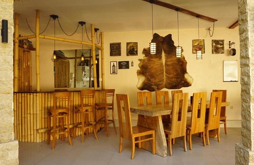 Aikmel House | Timbe Bakong Villas