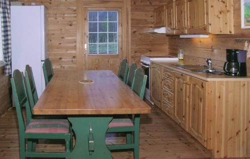 Nesset House | timber cabin Eresfjord med båt til leie