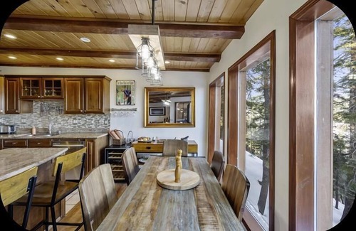 Mammoth Lakes Condo | Timber Ridge #47 - Ski in/Ski Out to Canyon Lodge