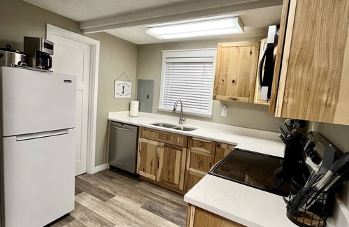 Packwood Cabin | Timberline cabin close to Mt. Rainer and White Pass, WiFi, Netflix, AC