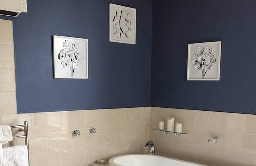 Oamaru House | Time for Tees in the heart of Oamaru
