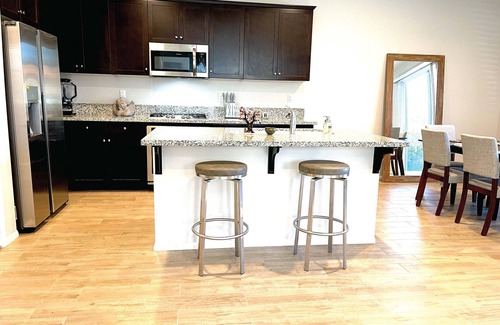 Temecula House | Time for Temecula!
