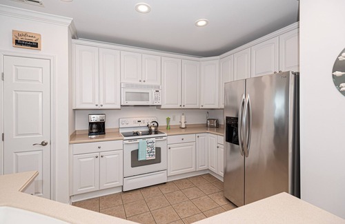 Sunset Island Condo | Time to plan for SUMMER! Sunset Island Condo-67th St