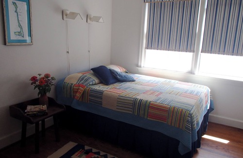 Virginia Beach Condo | Timeless 3-bedroom oceanfront condo featuring modern comforts and quiet location
