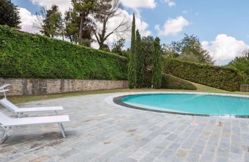 Mombaroccio House | Timeless Charm and Modern Comfort