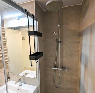 Rivas-Vaciamadrid Apartment | Timeless Elegance in Rivas