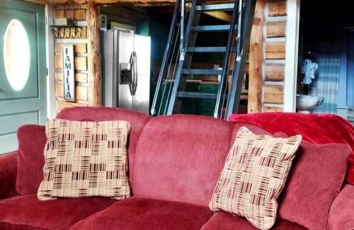 Mesa House | Timeless Mesa Hideaway cabin
