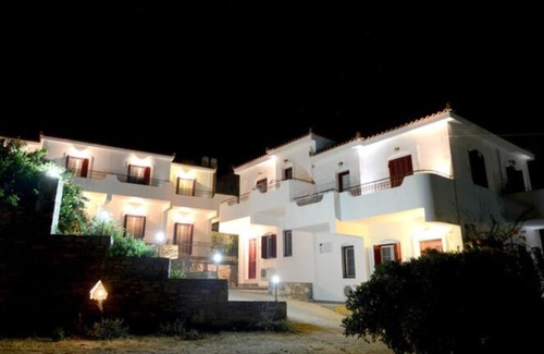 Agios Kirykos House | Timessa Maisonette in Agios Kirikos