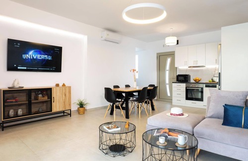 Spartochori Villa | Tina - Three Bedroom Villa, Sleeps 6