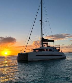Grand Case House | Tintamarre exclusive dinner and night at anchor