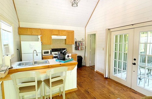 Glenville Cabin | Tiny Cabin by Lake Glenville
