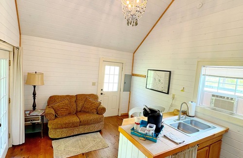 Glenville Cabin | Tiny Cabin by Lake Glenville
