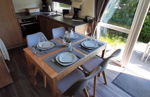 Wemding House | Tiny Haus am Waldsee by Interhome