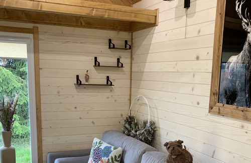 Speyer House | Tiny Haus im Grünen mit Großem Garten und Terrasse