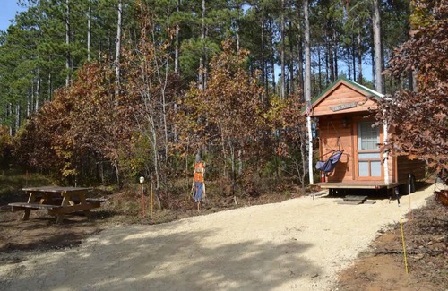 Lyndon Station Cabin | Tiny Home Couples Retreat