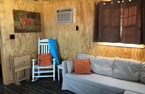 Evant Cabin | Tiny home hosted by D'Ann
