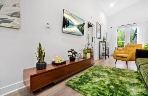 Union City House | Tiny Home in Union City