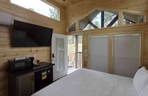 Page Cabin | Tiny Home King Room #8B