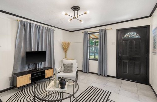 Lancaster Cottage | Tiny Home w/ Private Yard & Parking, Pet Friendly, 15min to Downtown Dallas