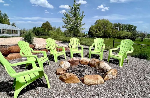 Bloomington House | Tiny Homes with Unique Outdoor Space - 10 Miles to the Beach, Quiet Neighborhood
