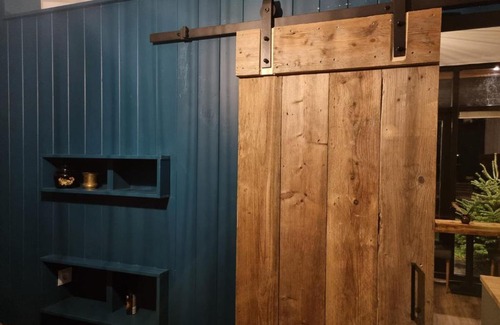 Stad aan 't Haringvliet Bed & Breakfast | Tiny House in de Boomgaard