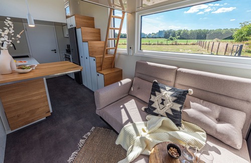 Rhedebrugge Apartment | Tiny House Alpakablick - including free alpaca meet & greet