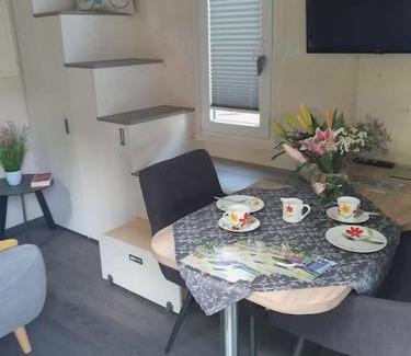 Unterelsbach Apartment | Tiny House am Elsbach in der bayerischen Rhön.