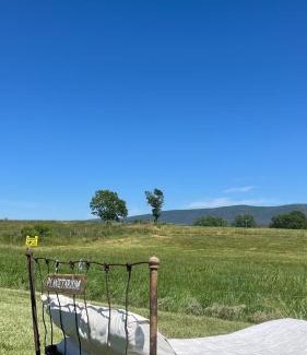 Mount Jackson Other | Tiny House on Cattle Farm Shenandoah Valley