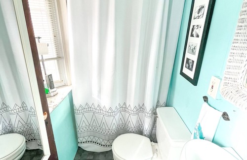West Belmar House | Tiny House Surf Shack by the Beach - Bring your Pets!