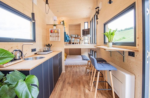 Oberkirch House | Tiny House 'Toftaholm' with Private Terrace, Wi-Fi and Air Conditioning