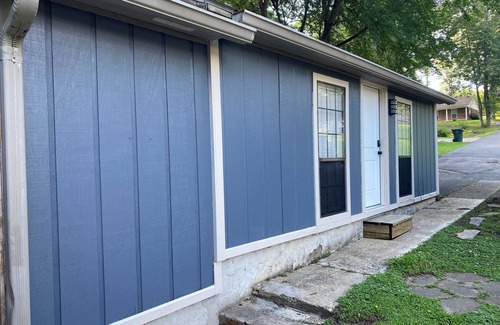 Rockwell Cottage | Tiny House with Lake Access and Boat Dock