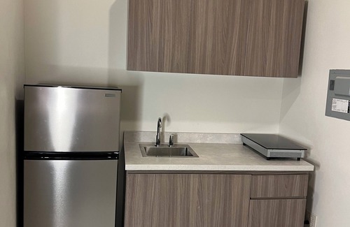 Frailes Apartment | Tiny House with Two Bathrooms