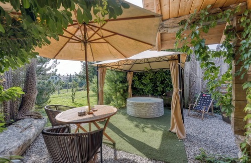 Ivancna Gorica House | Tiny-Mini Bertl With Hot Tub, Ivančna Gorica, Slovenia