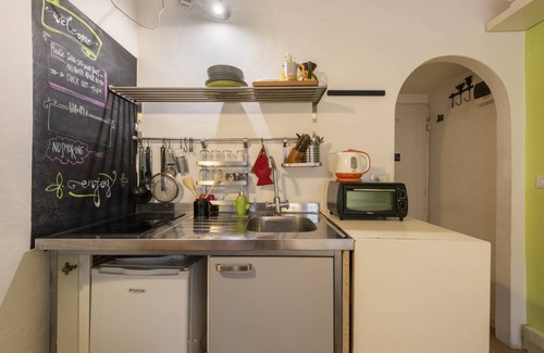 San Lorenzo Apartment | Tiny Reparata studio in Florence