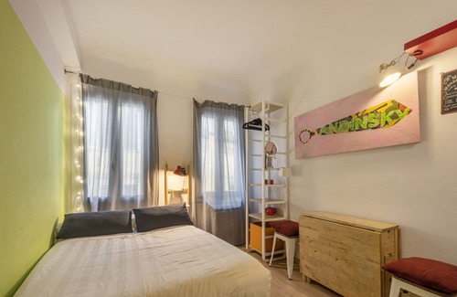 San Lorenzo Apartment | Tiny Reparata studio apartment in Florence