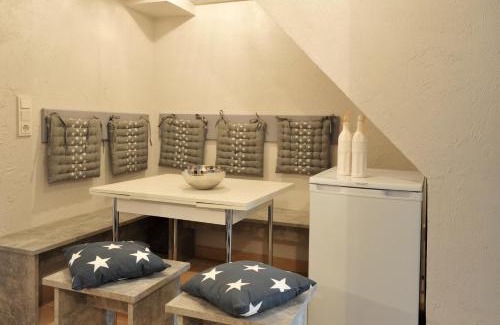 Neustadt Apartment | Tiny Rooms