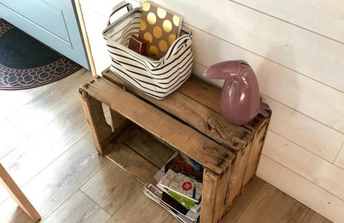 Saint-Quentin-les-Beaurepaire Cabin | Tiny Stay - Ecolodge