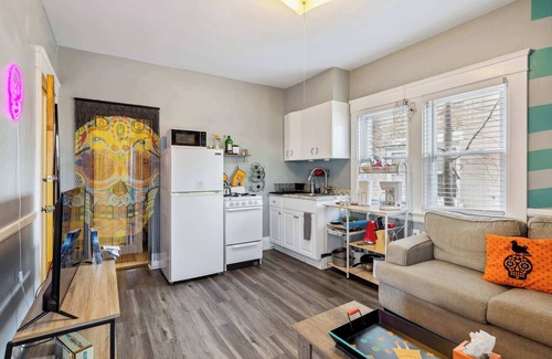 Lakewood Apartment | Tiny Taco House Summa