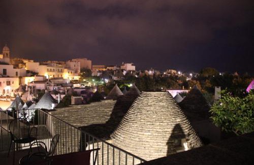 The Trulli of Alberobello House | Tipico Suite
