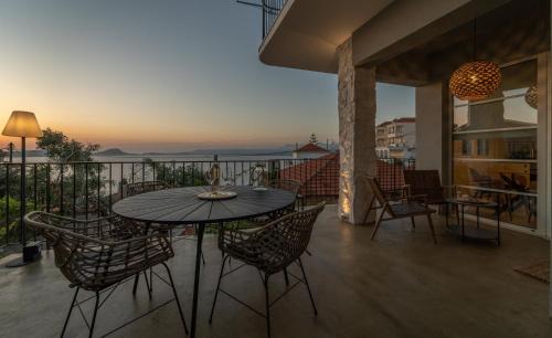 Pylos Apartment | TIS YAYAS apartments