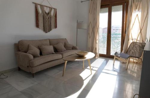 Huelva Apartment | Titan, edificio Hipercor, con Parking