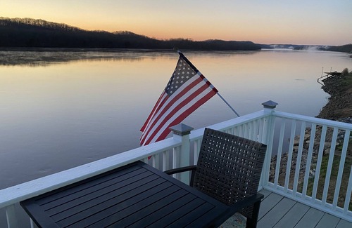 Decaturville House | TN River Waterfront